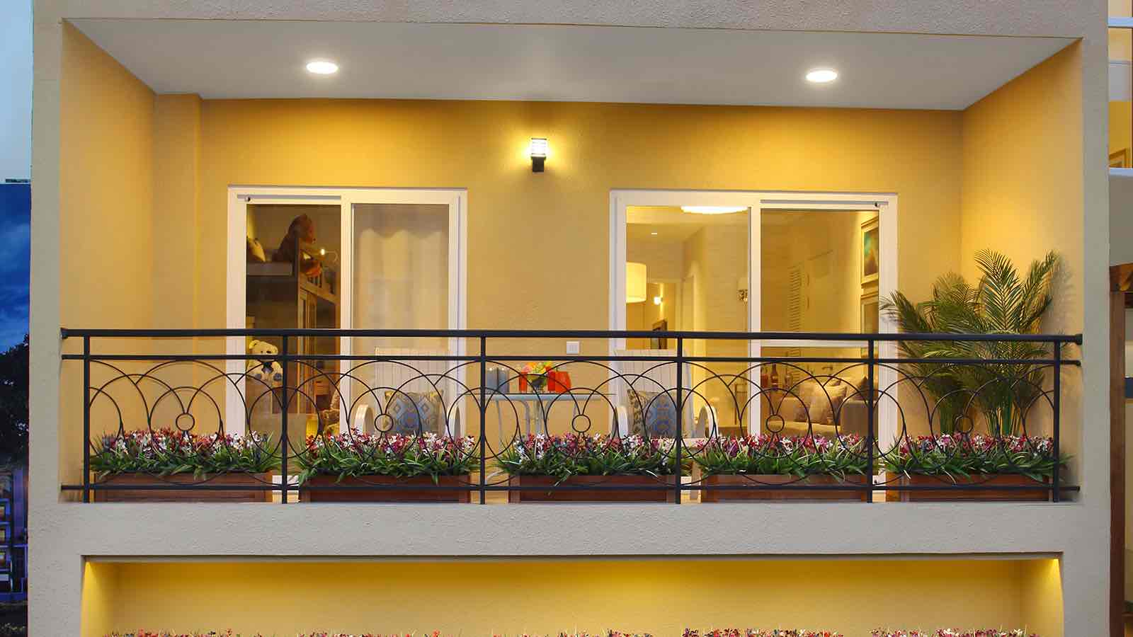 Indulge in the luxurious lifestyle offered by the Independent Floors at Cerise Floors, Central Park Indulge in the luxurious lifestyle offered by the Independent Floors at Cerise Floors, Central Park
