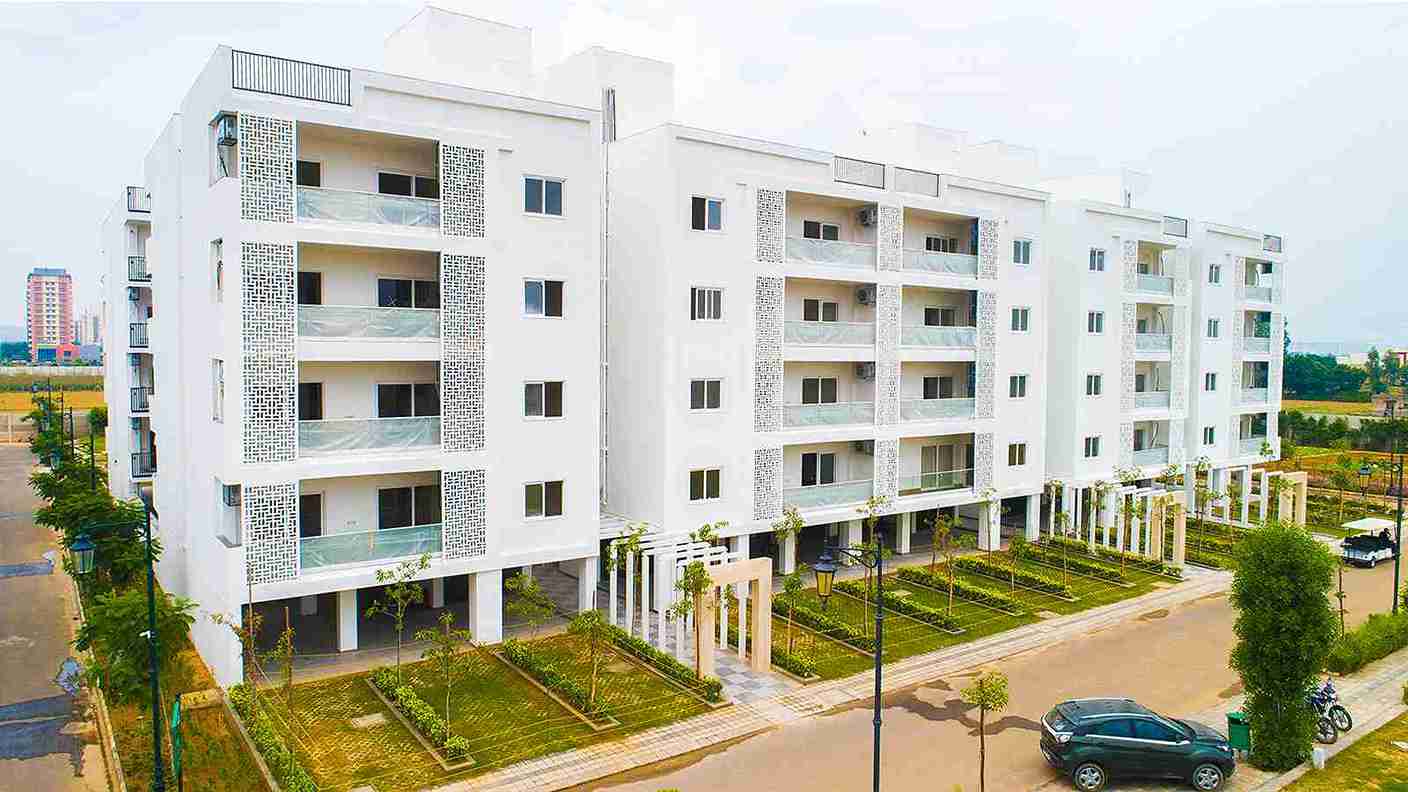 Indulge in luxury independent floors with 4 BHK options at Central Park Clover Floors Indulge in luxury independent floors with 4 BHK options at Central Park Clover Floors
