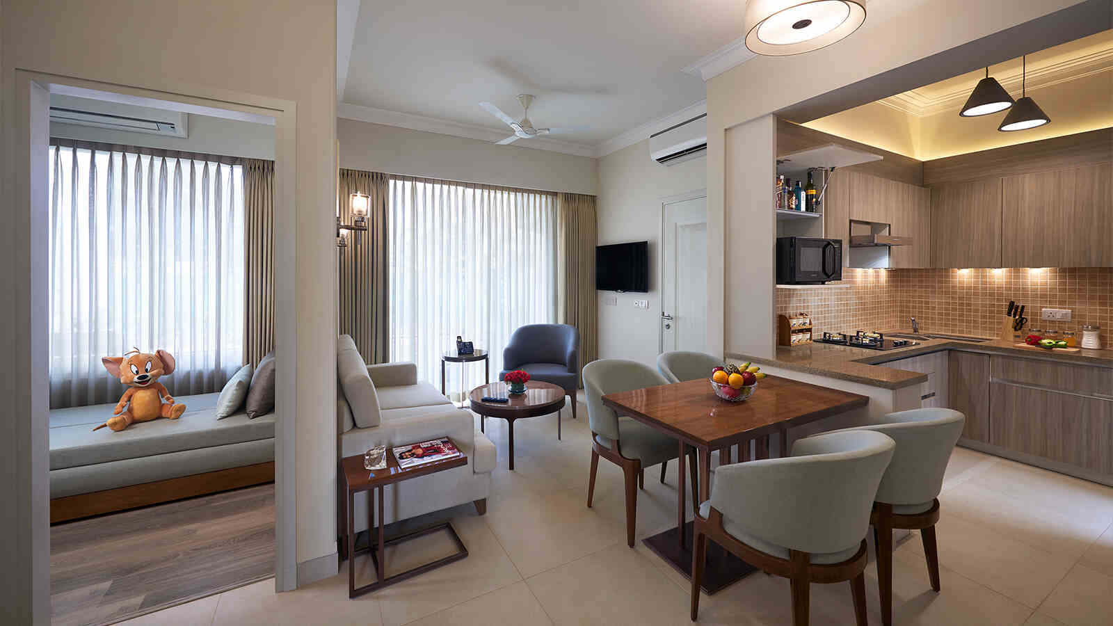 Luxury independent floors with 2 & 3 BHK options available at Flamingo Floors, Central Park Luxury independent floors with 2 & 3 BHK options available at Flamingo Floors, Central Park